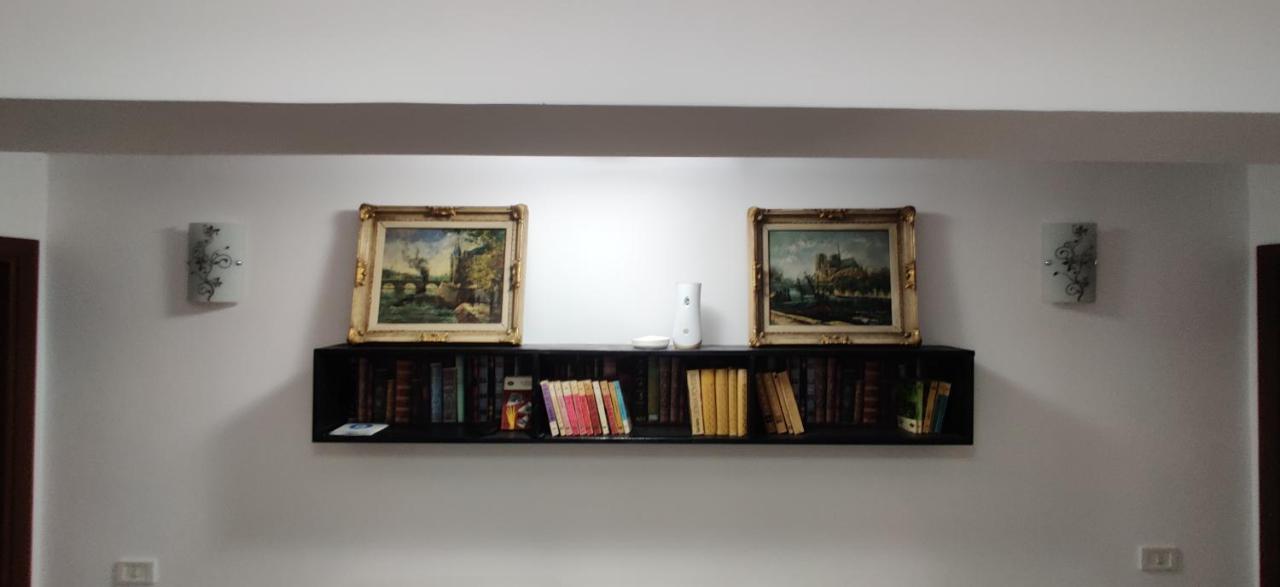 Vila Deal Sacele Bagian luar foto